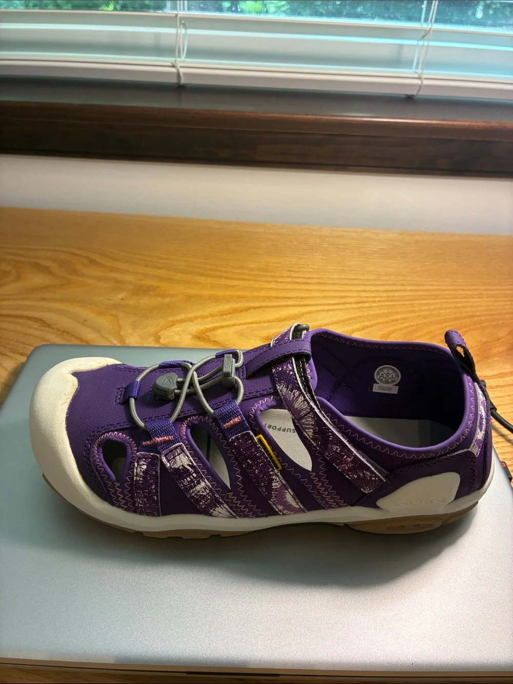 Keen durable closed